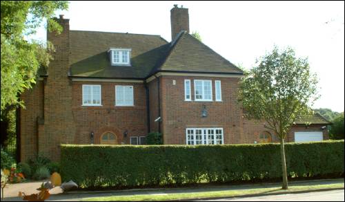 06 Neville Drive